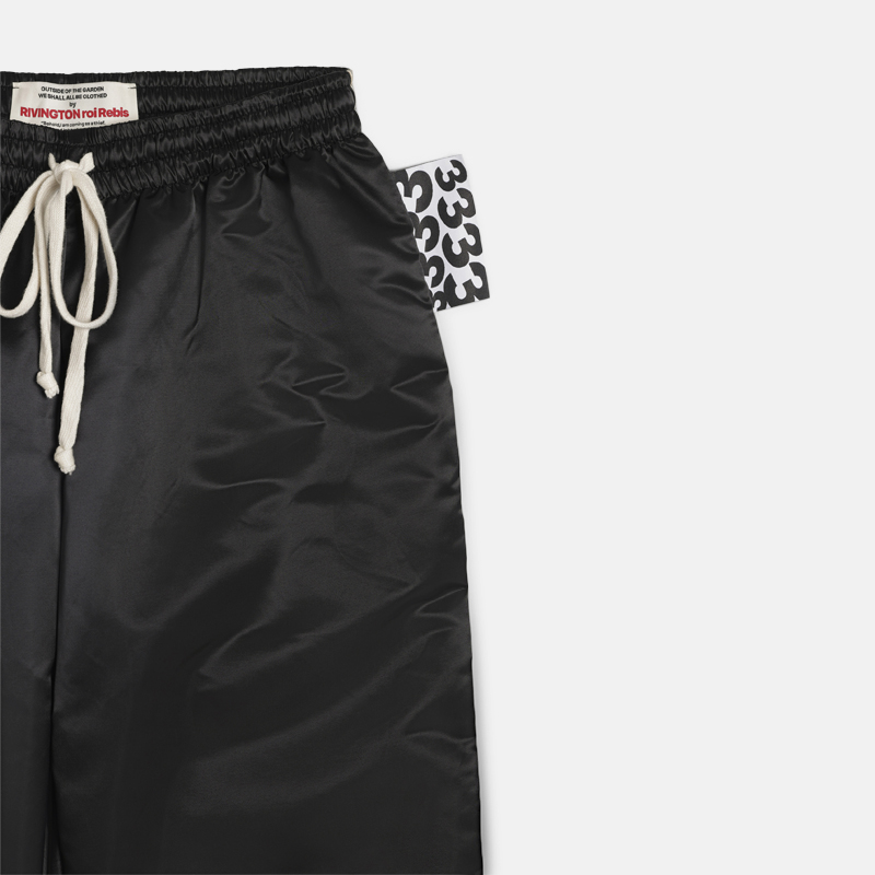 Super Flea Market+Rivington Roi Rebis+Black shiny sweatpants+Emilio Sakraya4